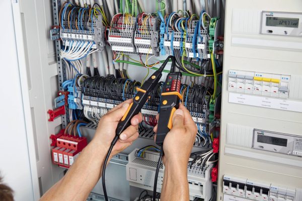 Voltage tester - Image 2