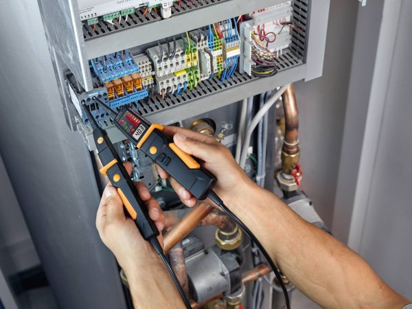 Voltage tester - Image 2
