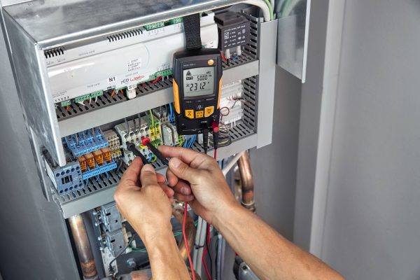 Digital multimeter - Image 2