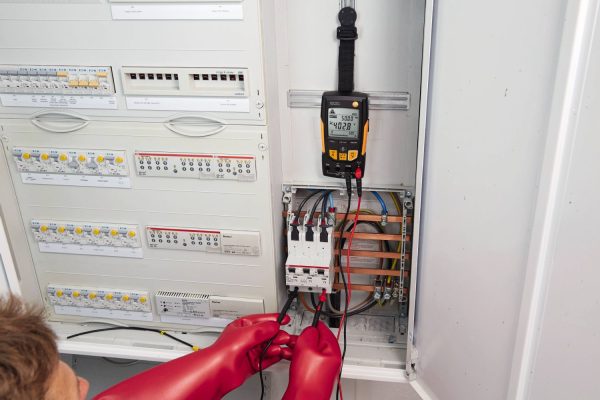 Digital multimeter - Image 2