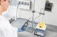<b>NTC and Pt100 temperature measuring instrument with App connection</b> - Image 2