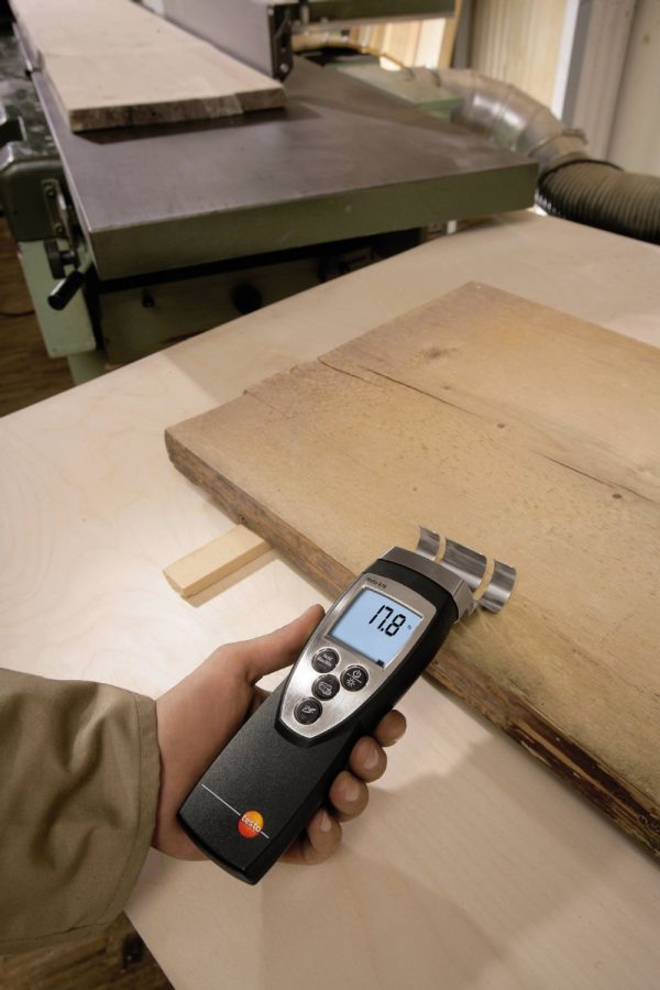 Compact sized instrument for moisture measurement - Image 2